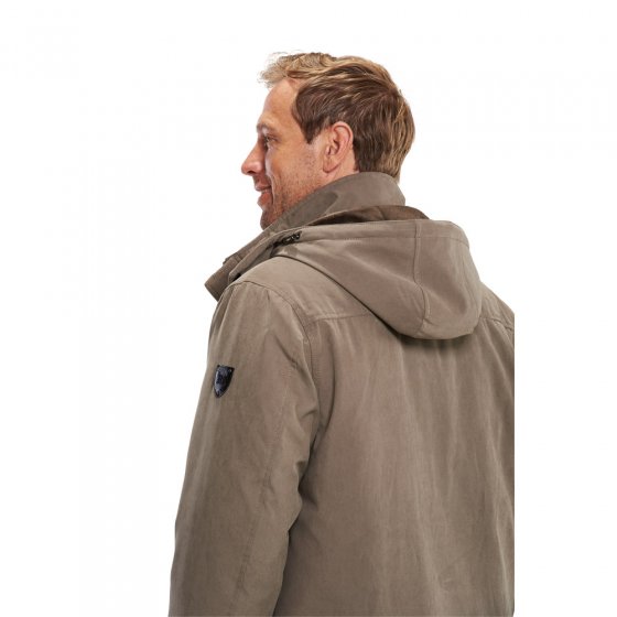 Veste à capuche amovible