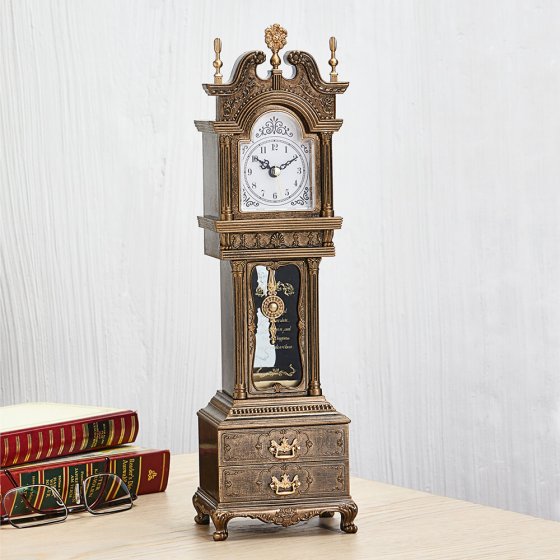 "Horloge de grand-mère"  avec boîte à musique 