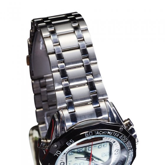 Chronographe multifonctions à cellules solaires