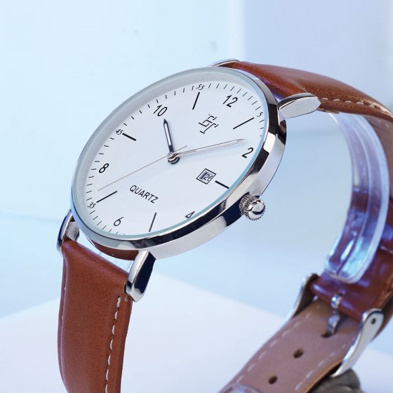 Votre cadeau : montre homme extra plate