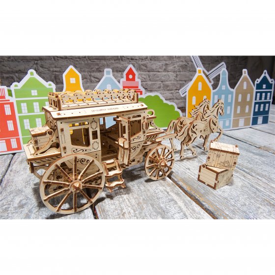 Maquette en bois diligence