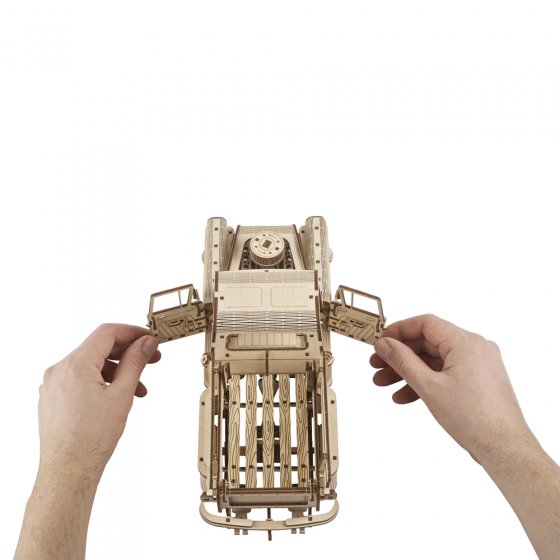 Maquette en bois camionnette 