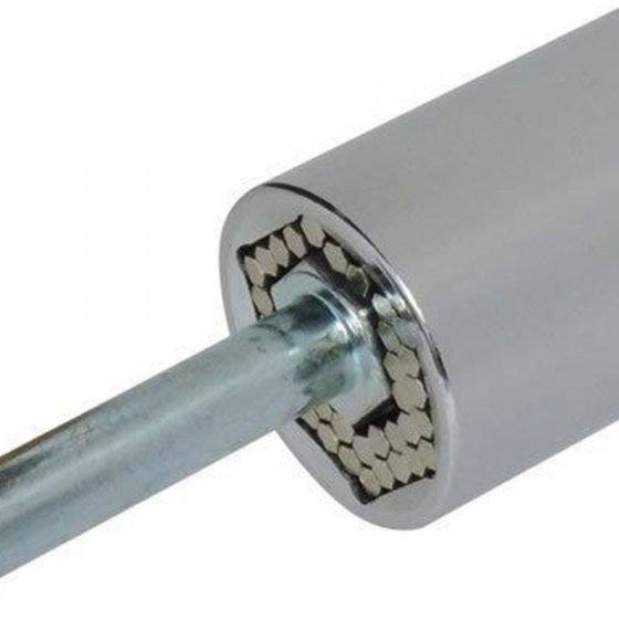 Clé à cliquets avec douille universelle 