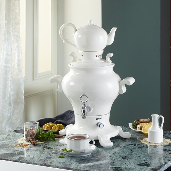 Samovar en porcelaine  "Odette Blanc" 