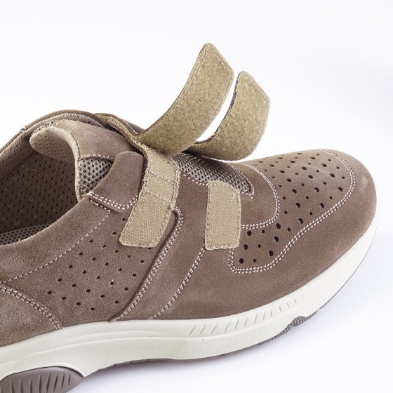 Chaussures confort à patte auto-agrippante 