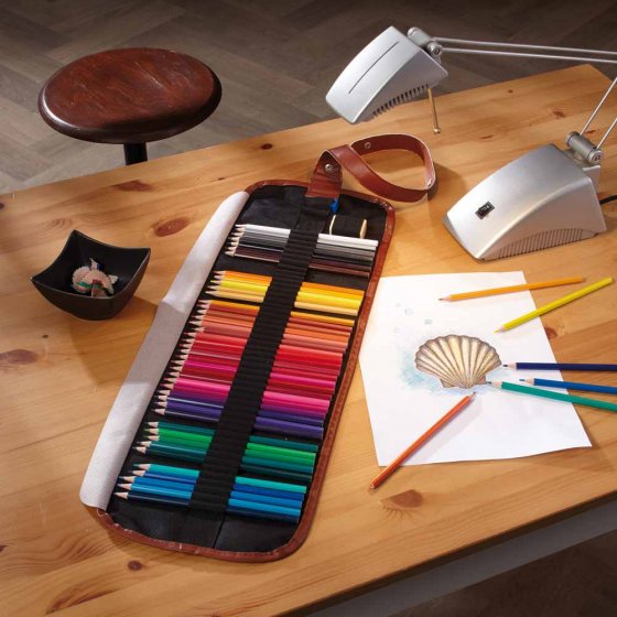 Crayons de couleur en trousse roulée 