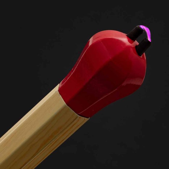 Briquet géant en forme d'allumette 