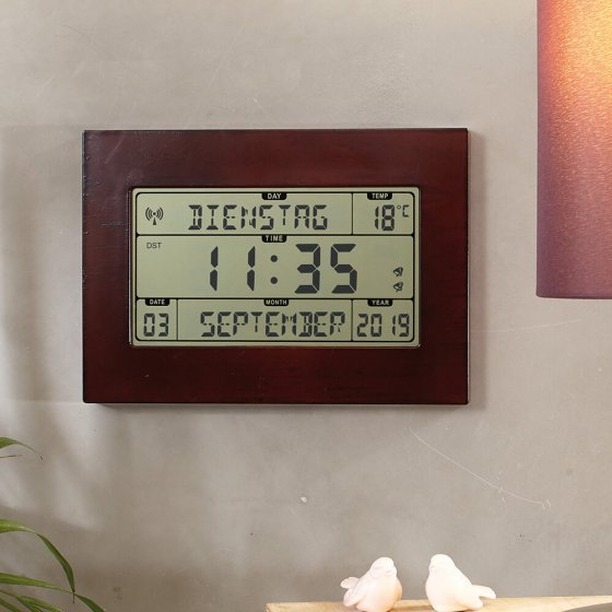 Horloge-calendrier radiopilotée