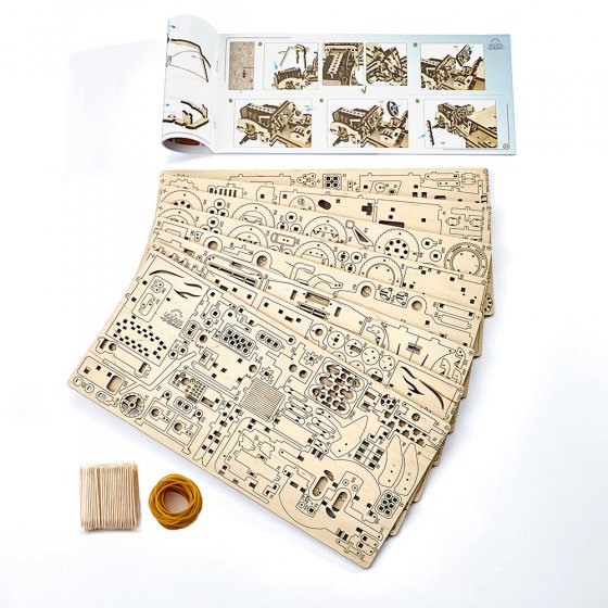 Modèle réduit en bois "truck" 