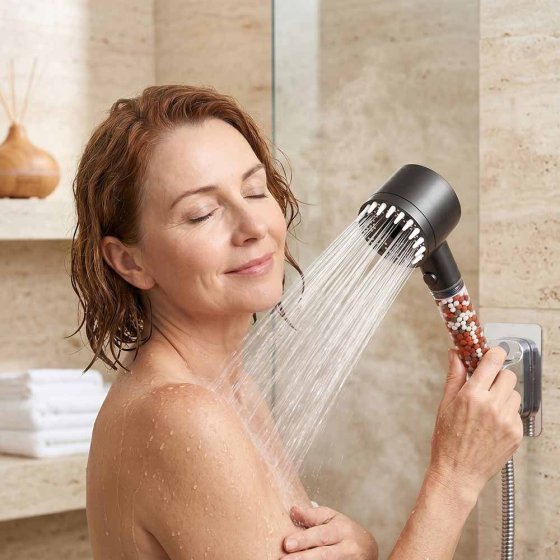 Pommeau de douche massant avec filtre minéral 